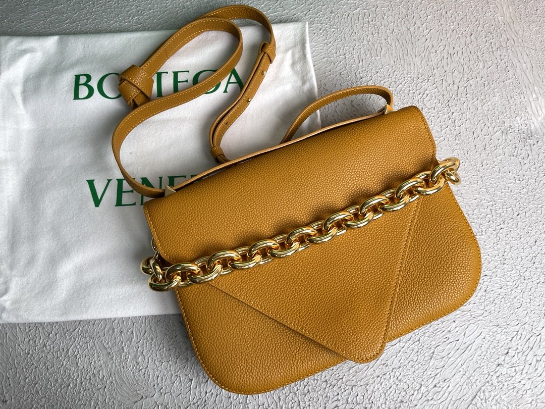 Bottega Veneta Mount Cob. For Women. Women's Bags 10.6in/27cm 667398V12M07716 - Soul Replicas