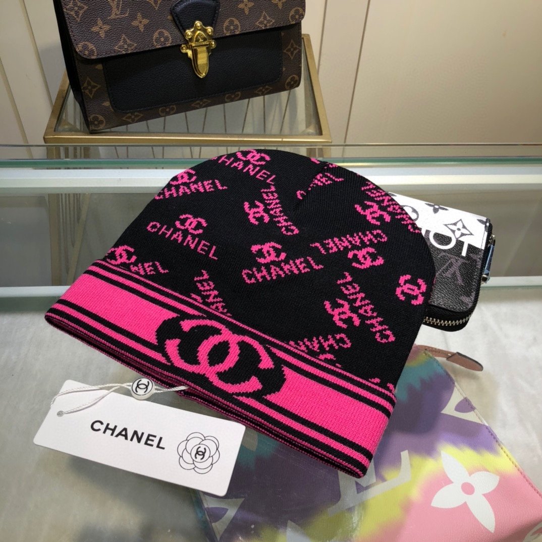 Chanel Beanie In Black & Pink - Soul Replicas