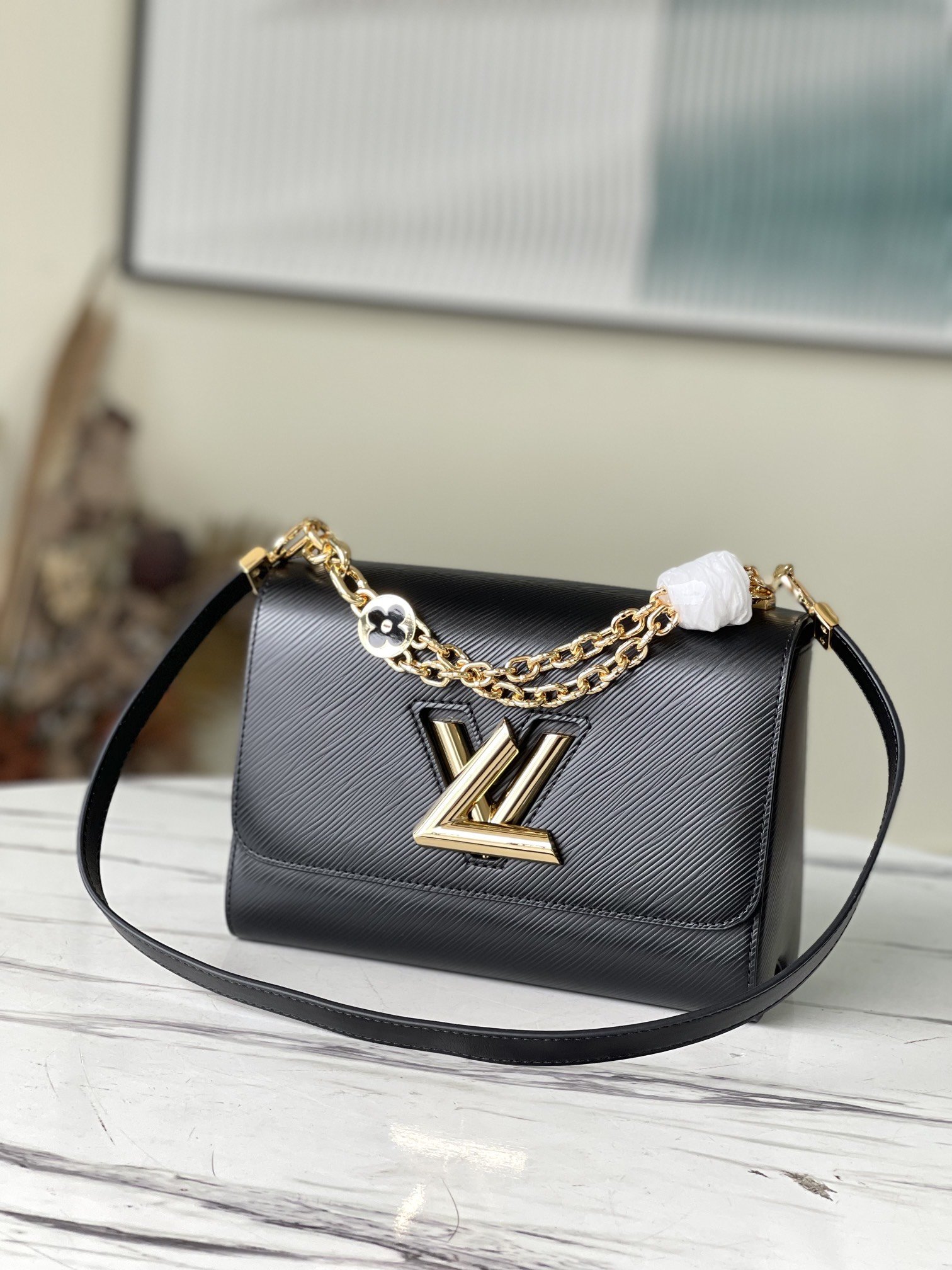 Louis Vuitton Twist MM Monogram Flower Black For Women. Women-s Handbags. Shoulder And Crossbody Bags 9.1in/23cm LV M59402 - Soul Replicas