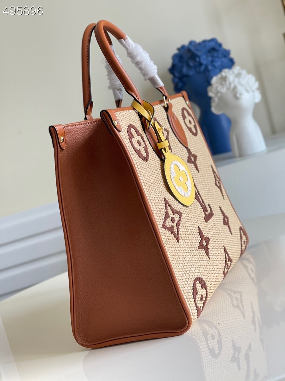 Louis Vuitton OnTheGo MM Tote Bag Monogram Raffia Tan For Women. Women's Handbags. Shoulder Bags 13.8in/35cm LV M57707 - Soul Replicas