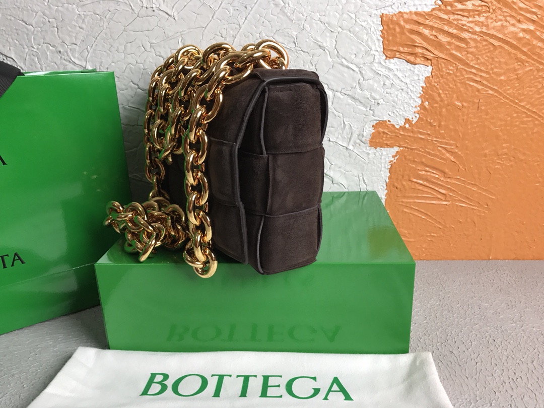 Bottega Veneta Chain Cassette Fondant. For Women. Women's Bags 10.2in/26cm 631421V04N02132 - Soul Replicas