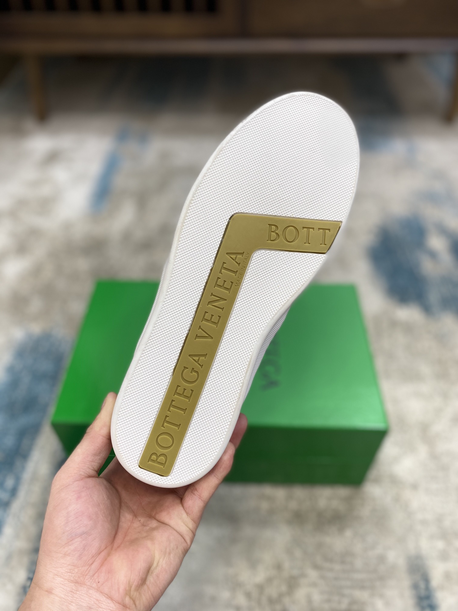 Bottega Veneta Men's With Wave Line Sneakers Grey For Men - Soul Replicas