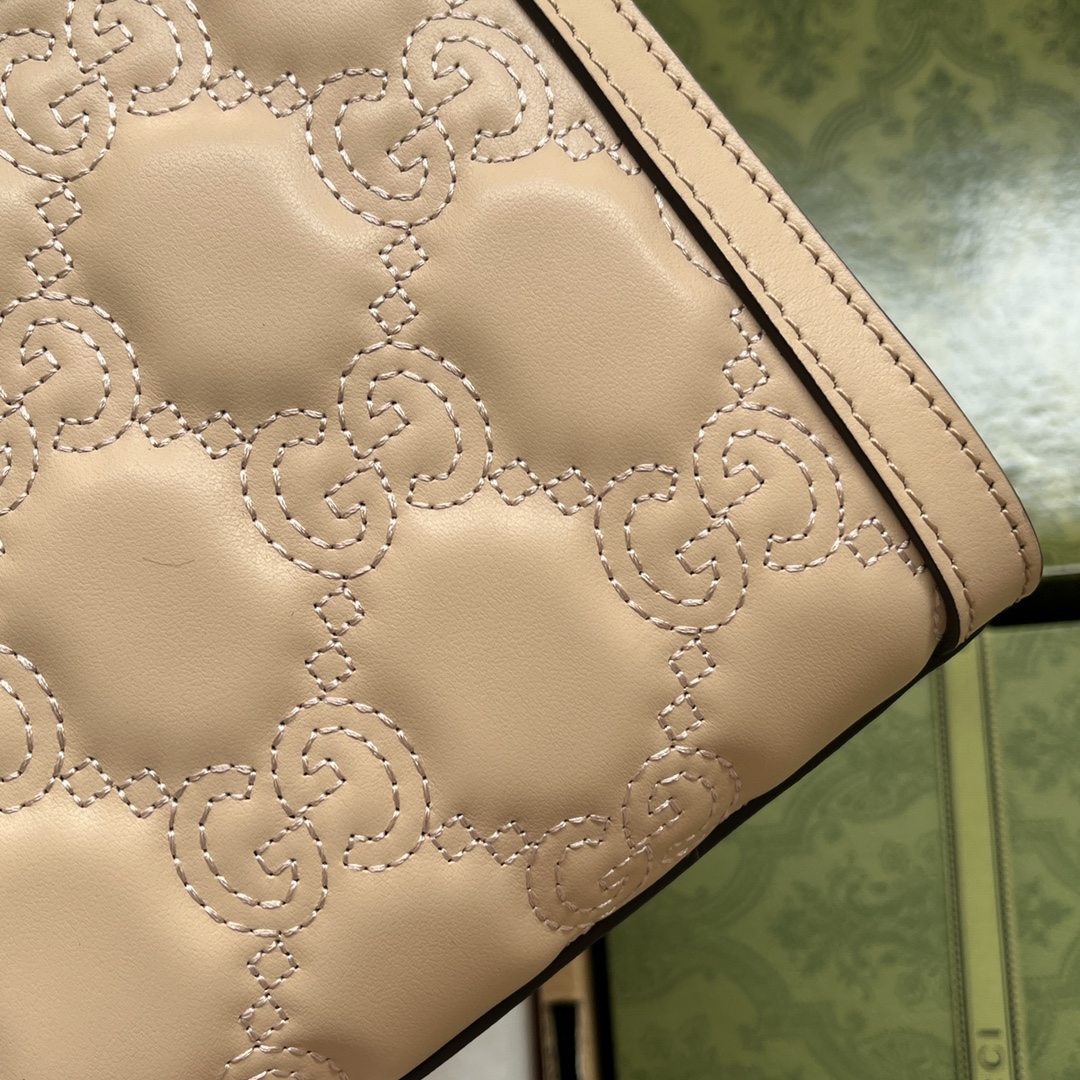 Gucci Matelassé Small Bag Beige For Women. Women-s Bags 10.2in/26cm Gucci‎ ‎ - Soul Replicas