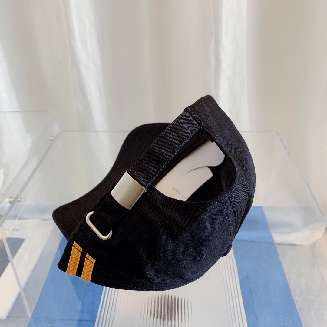 Chanel Cap Black - Soul Replicas