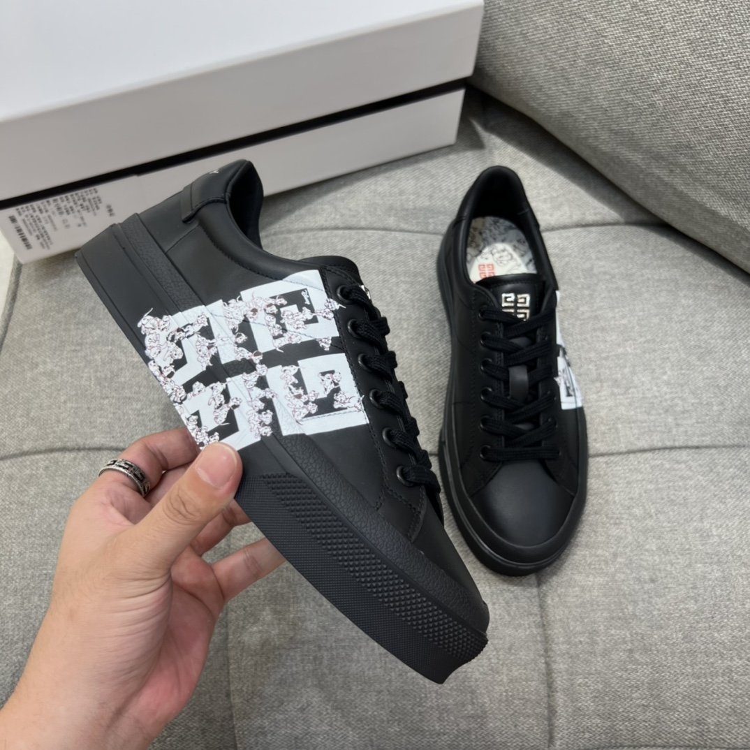 Givenchy City Sport 101 Dalmatians Sneakers Black For Men GVC - Soul Replicas