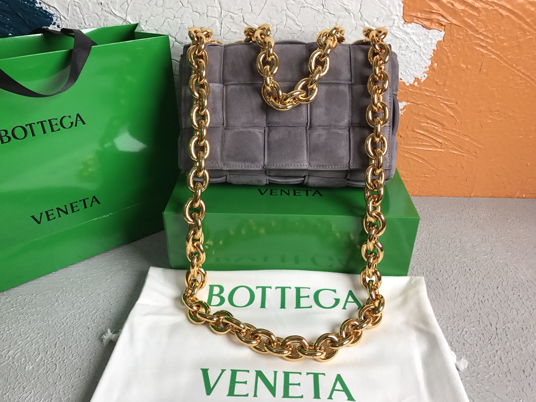 Bottega Veneta Chain Cassette Gray. For Women. Women's Bags 10.2in/26cm - Soul Replicas