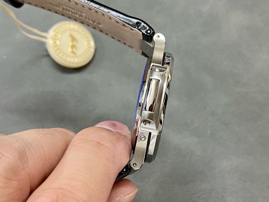 Patek Philippe Best Replica Watch Nautilus 5712 Gray Dial Leather Strap PPF 40mm - Soul Replicas