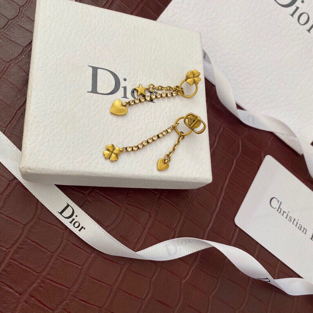 Dior Earrings - Soul Replicas