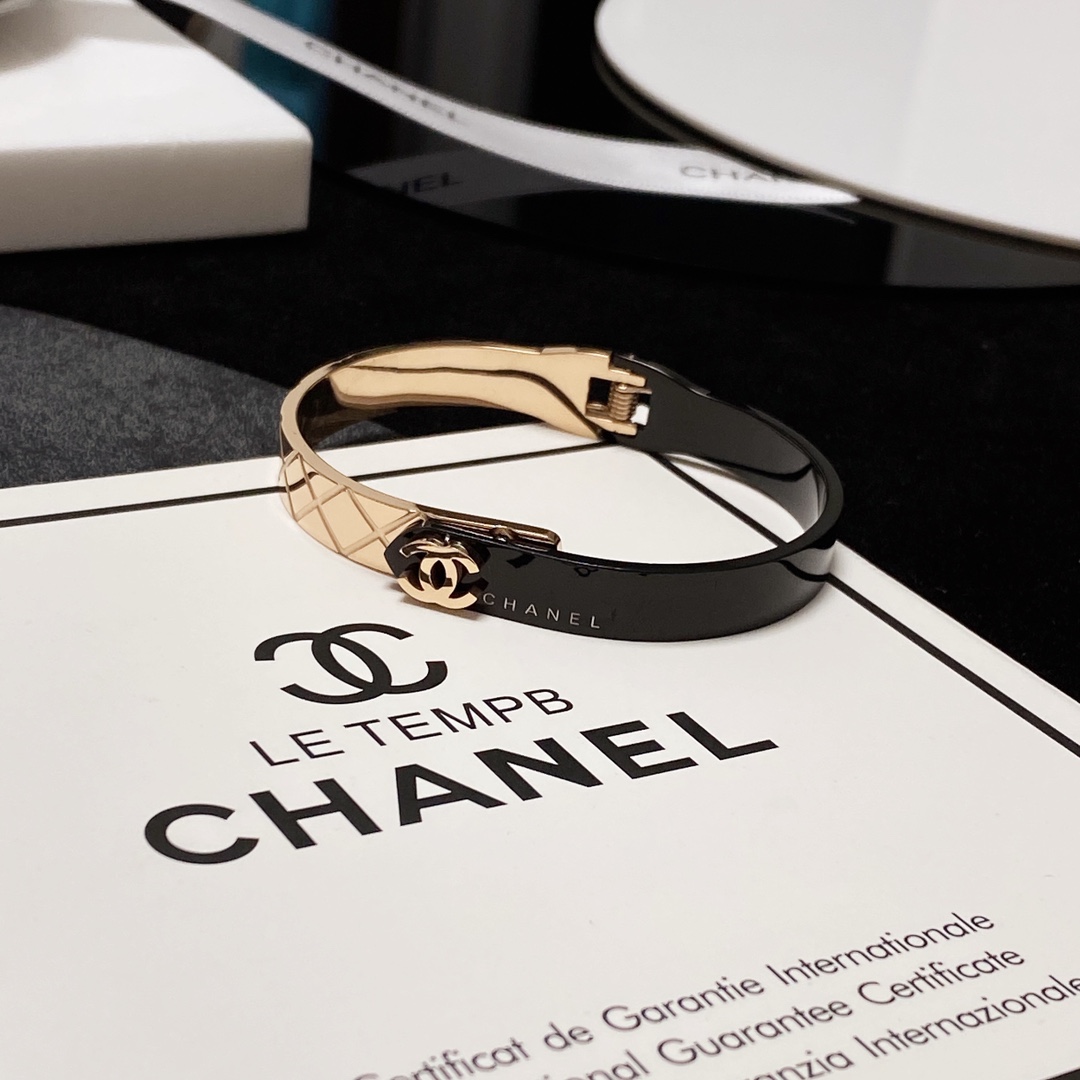 Chanel Bracelet - Soul Replicas