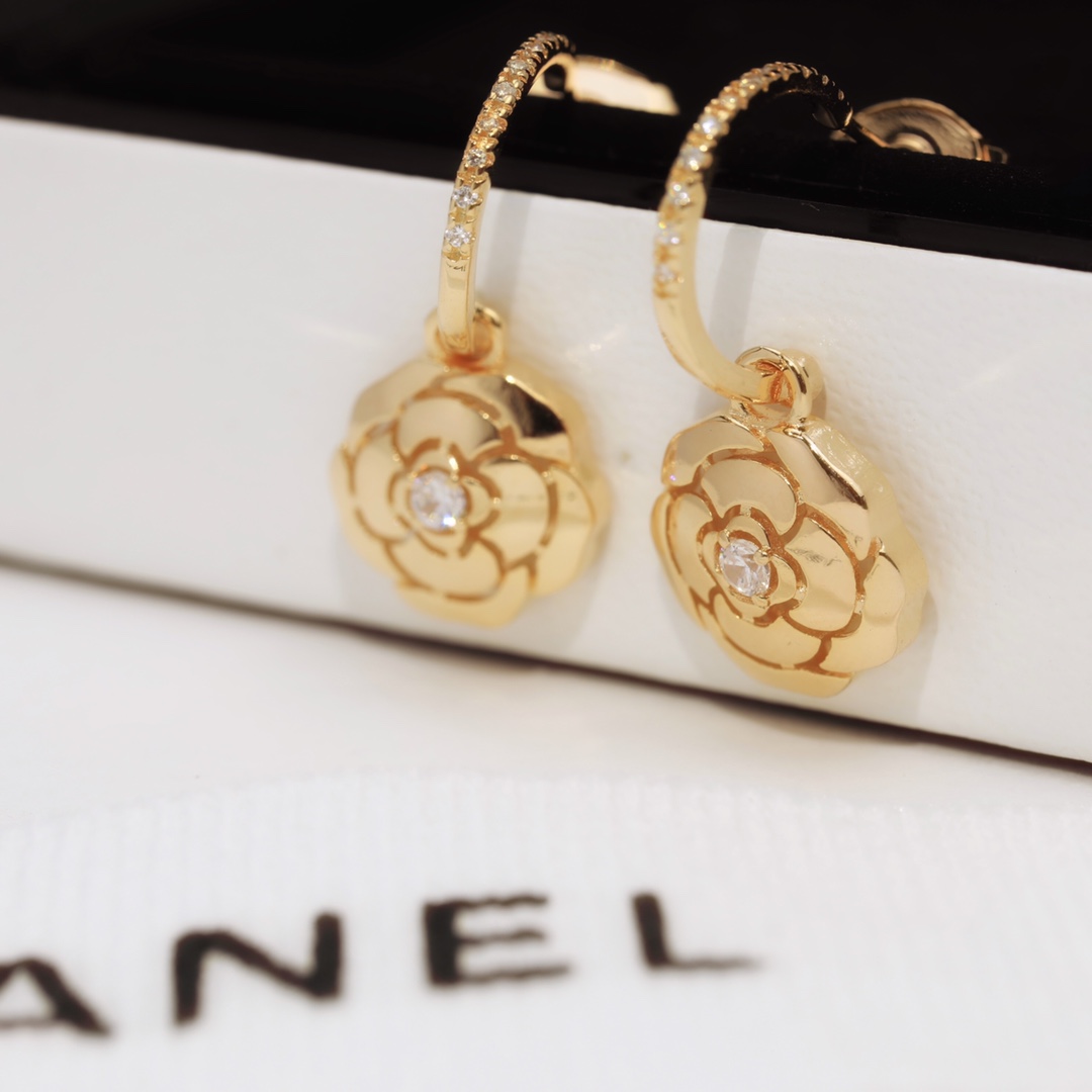 Chanel Earrings - Soul Replicas