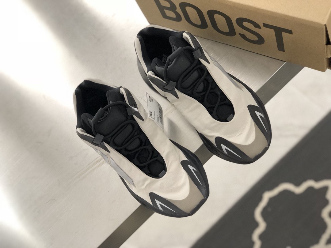 Adidas YZ Boost 700 MNVN White For Women FY3729 - Soul Replicas