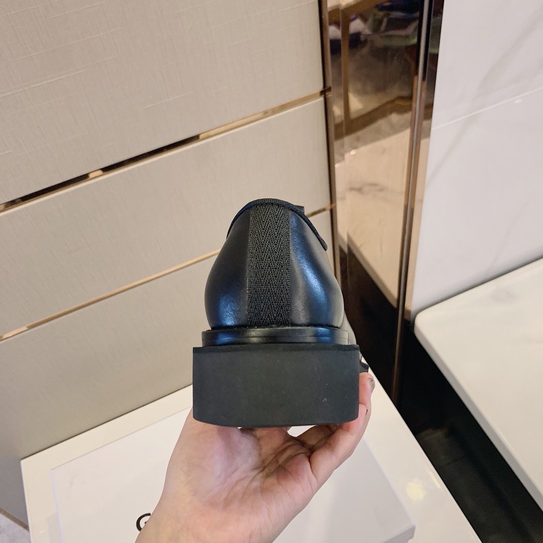 Givenchy Flex Luxury Shoes Black For Men GVC - Soul Replicas