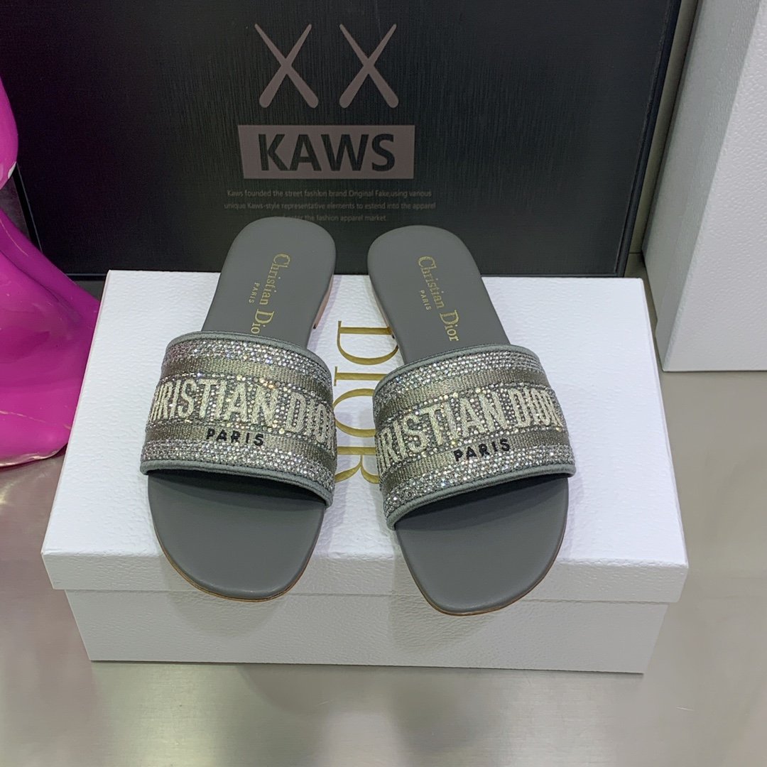 Christian Dior Women's Dway Slide Grey For Women CD KCQ209LCS_S75K - Soul Replicas