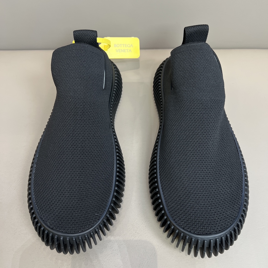 Bottega Veneta Men's Ripple Slip-On Sneakers Black For Men 690123V1NW0 - Soul Replicas