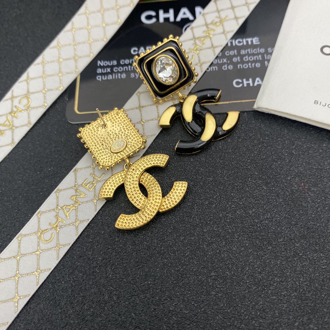 Chanel Earrings - Soul Replicas