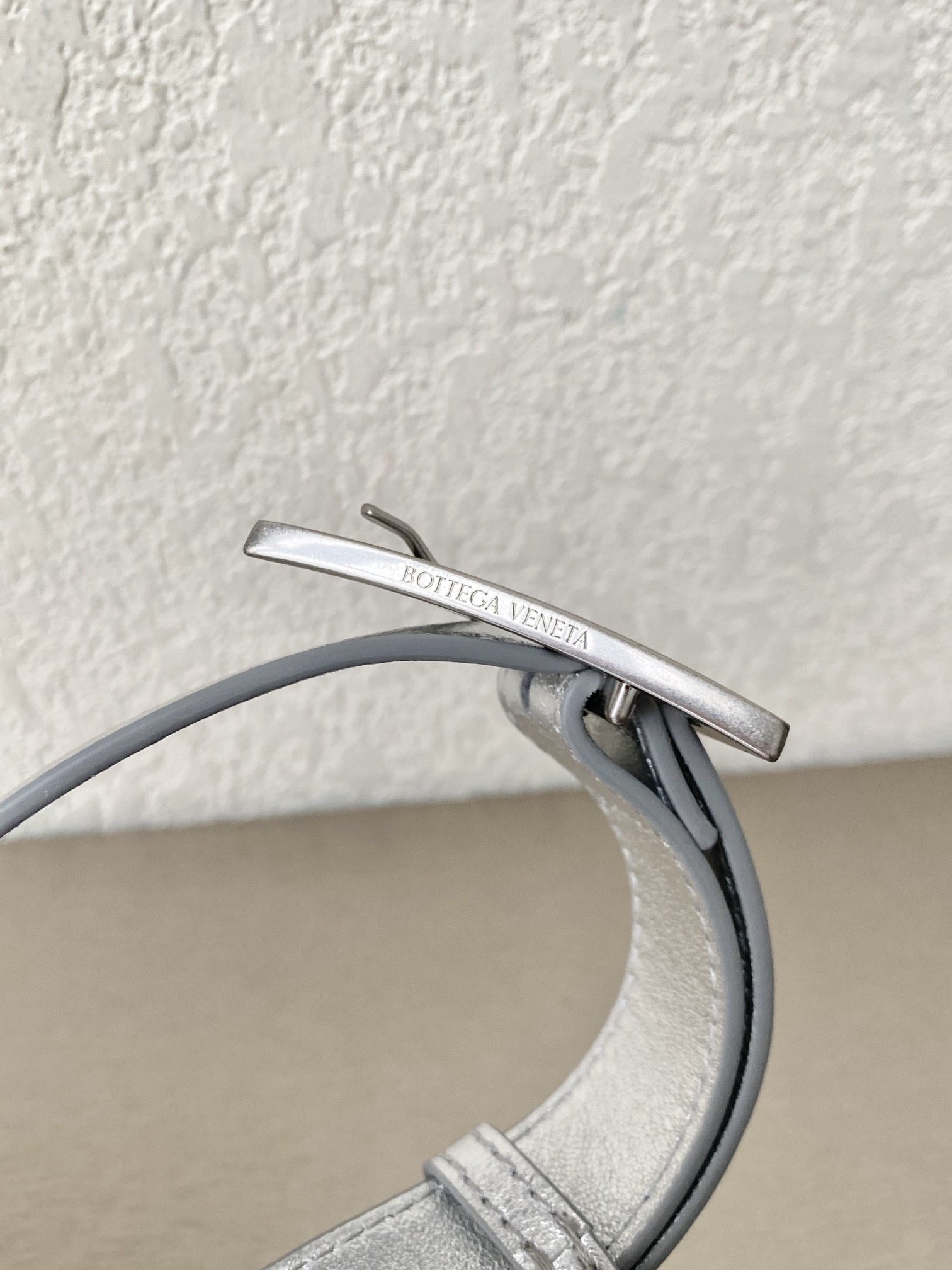 Bottega Veneta Cassette Crossbody Bag Silver. For Women. Women-s Bags 9.1in/23cm  - Soul Replicas