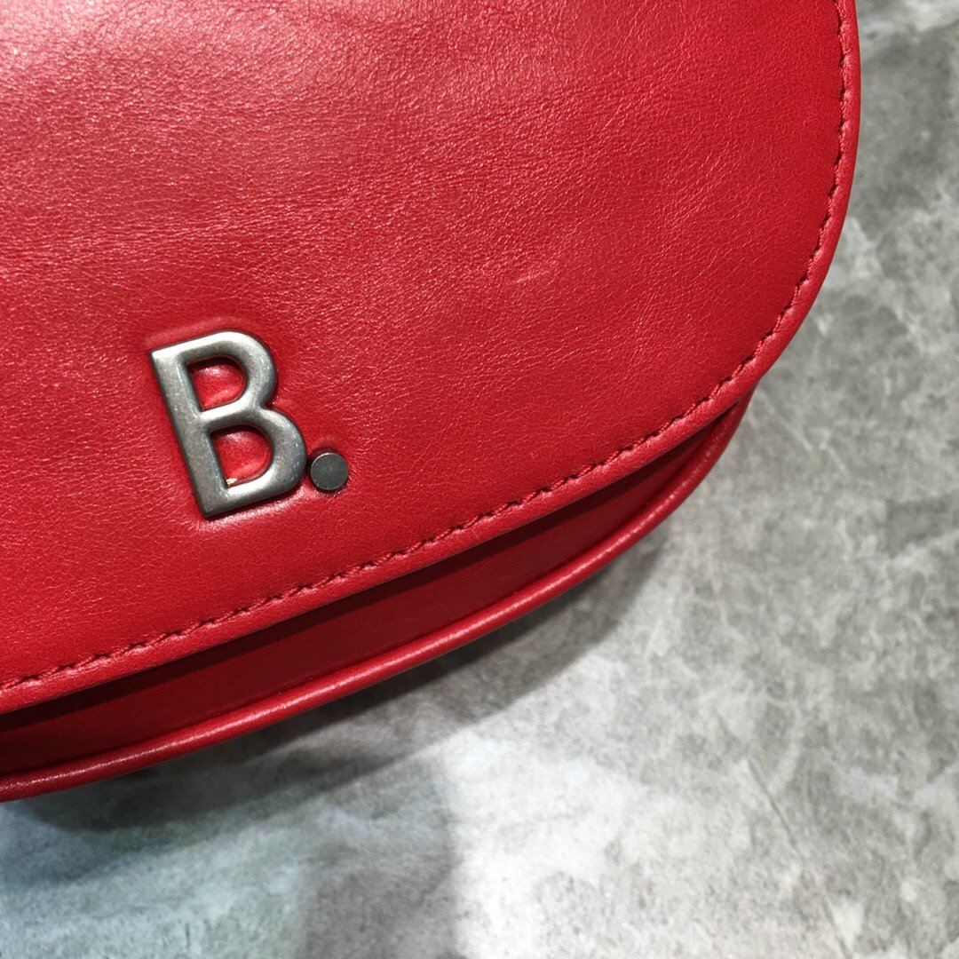 Balenciaga Leader Soft Round Cross Bag In Red. For Women. Women-s Bags 6.3in/16cm - Soul Replicas