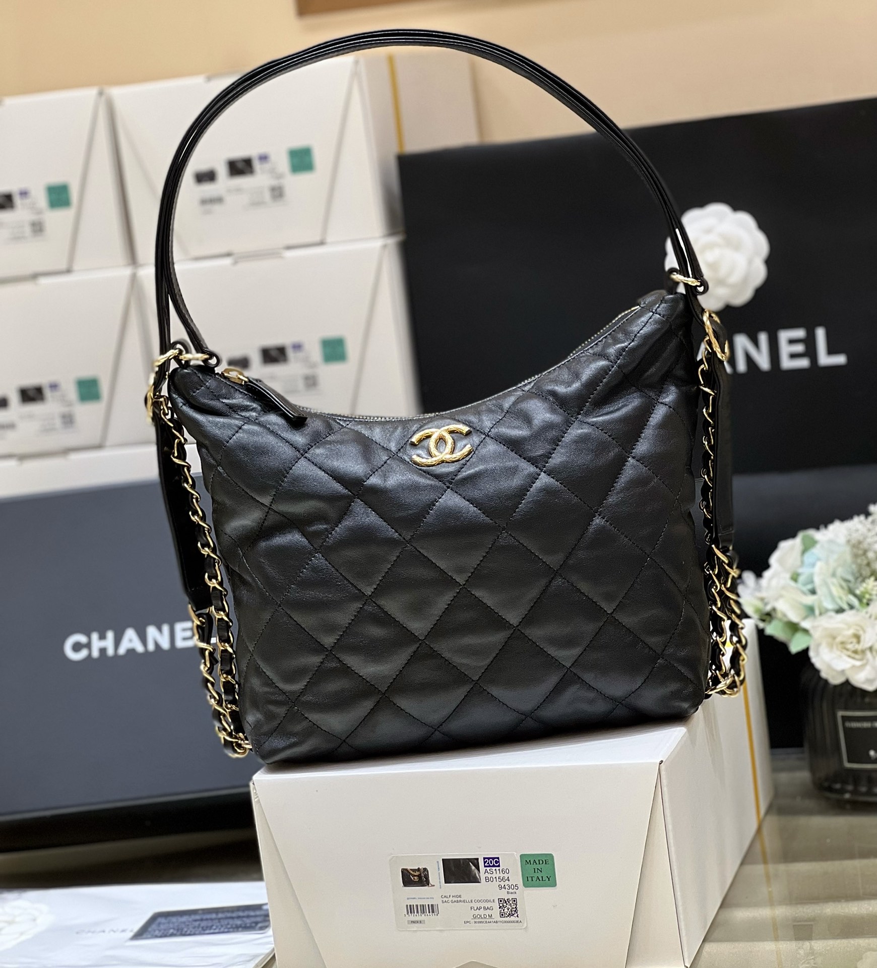 ChanelMaxium Old Hobo Bag Black For Women. Women-s Bags 14.4in/37cm AS3488 B08857 94305 - Soul Replicas