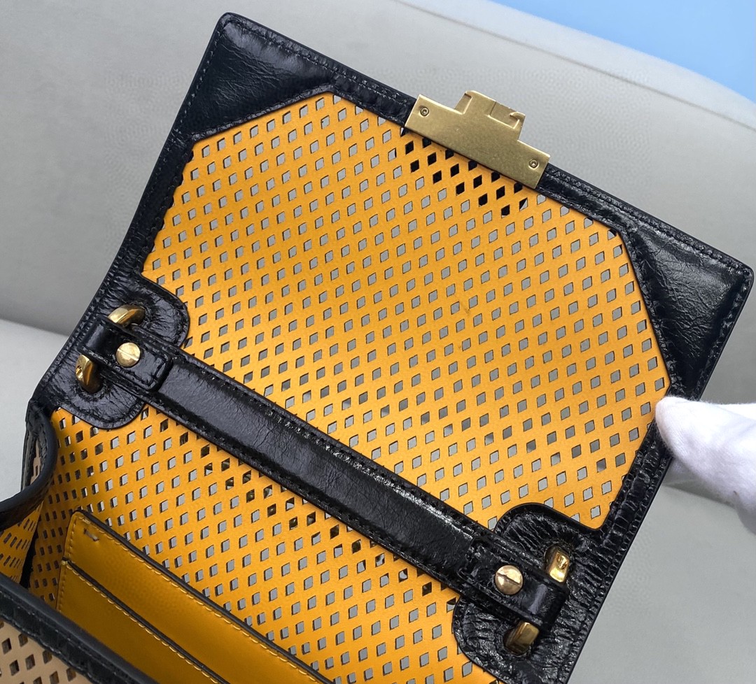 Fendi Small Kan U Black and Brown Bag For Woman 19cm/7.5in485 - Soul Replicas