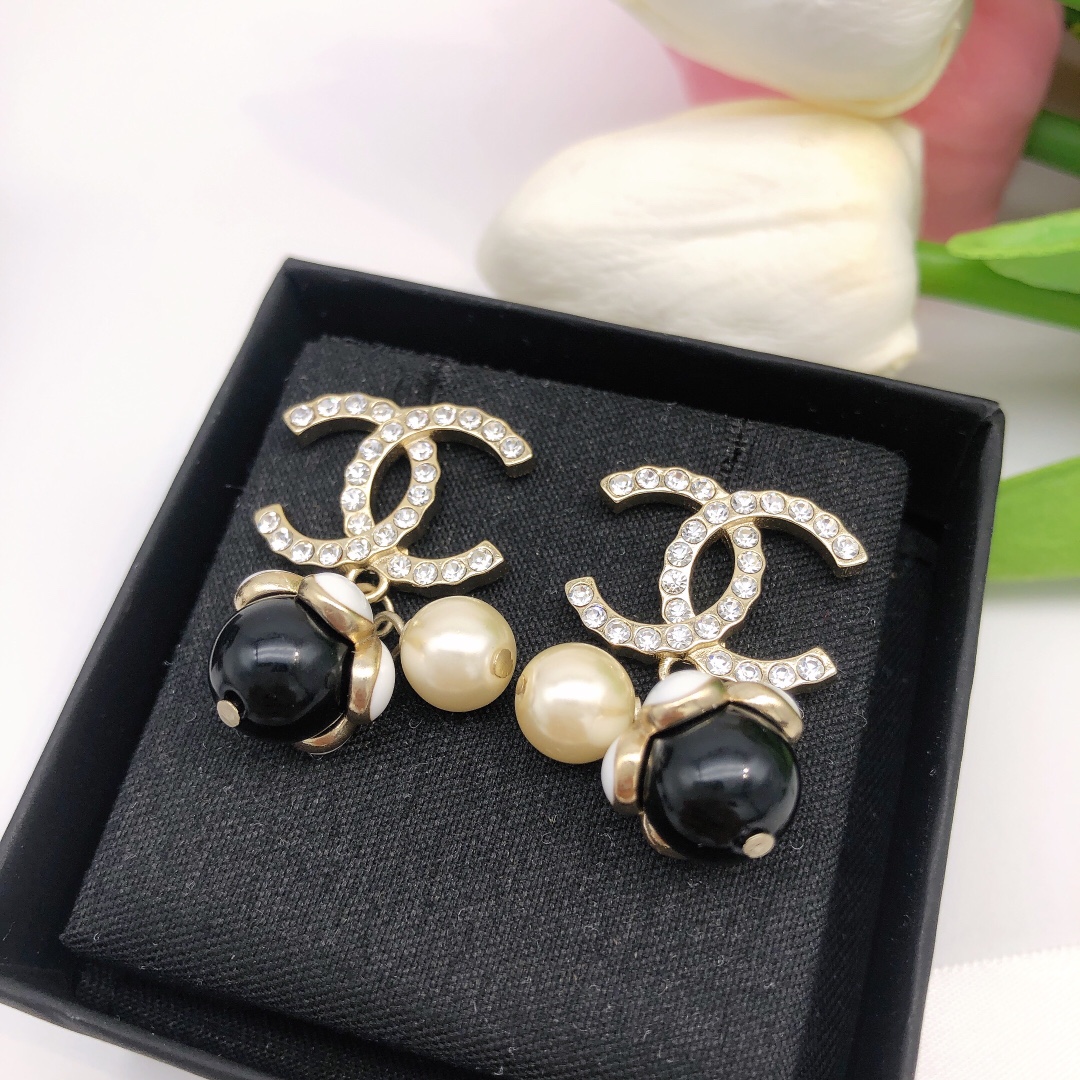 Chanel Earrings - Soul Replicas