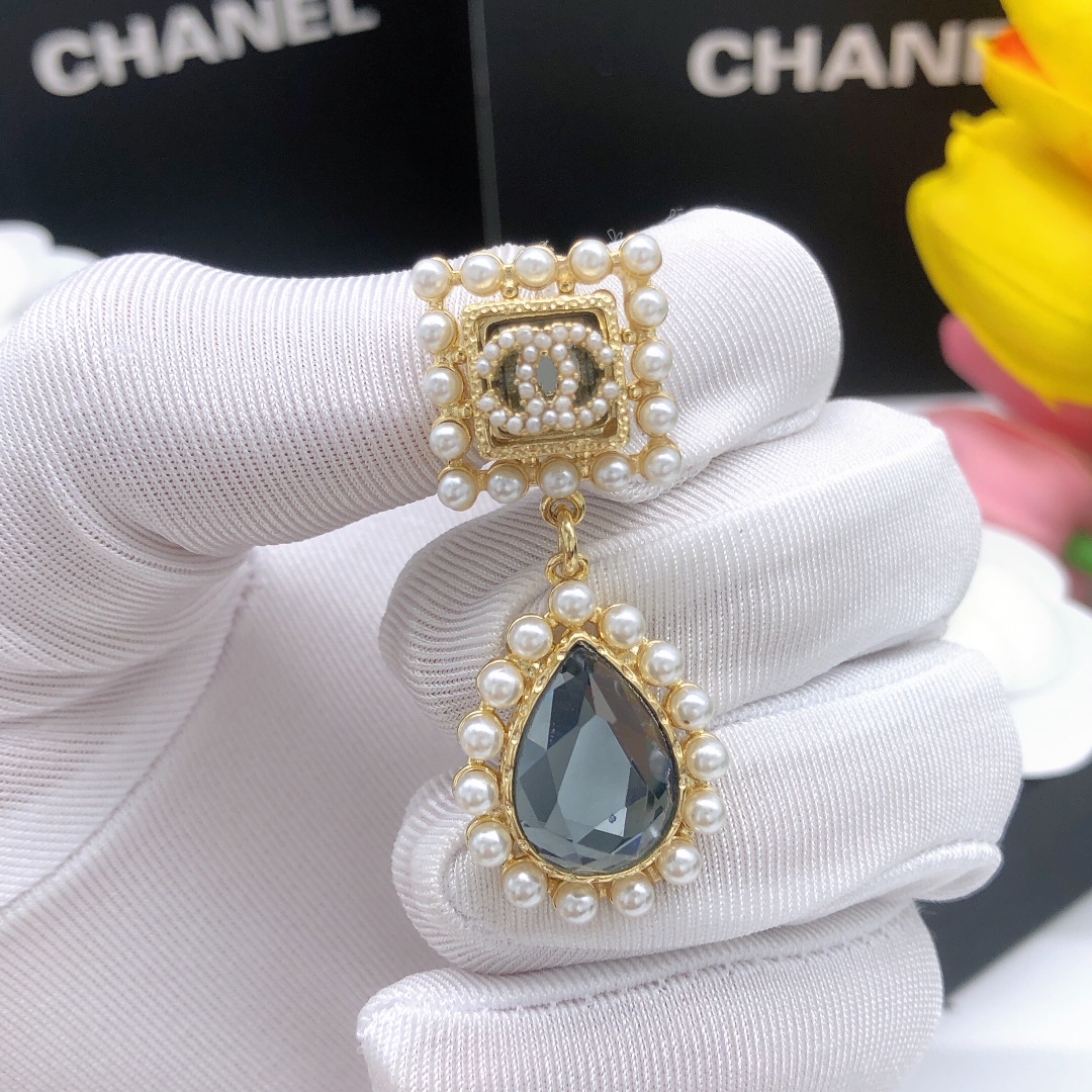 Chanel Earrings - Soul Replicas