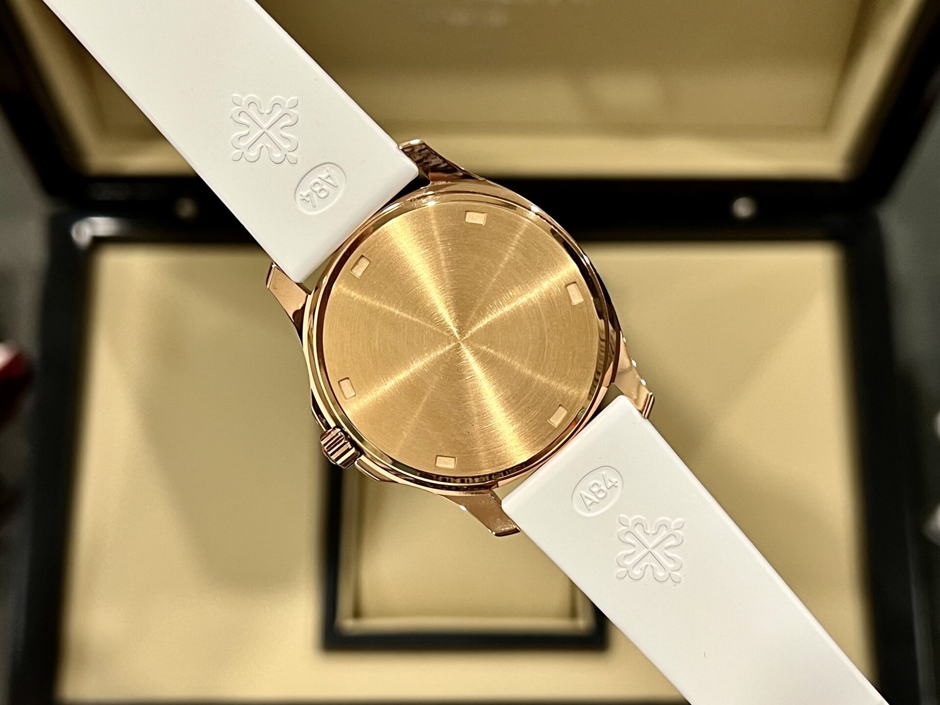 Patek Philippe Aquanaut 5067A Replica Watch White With Stone Bezel 35.6mm - Soul Replicas