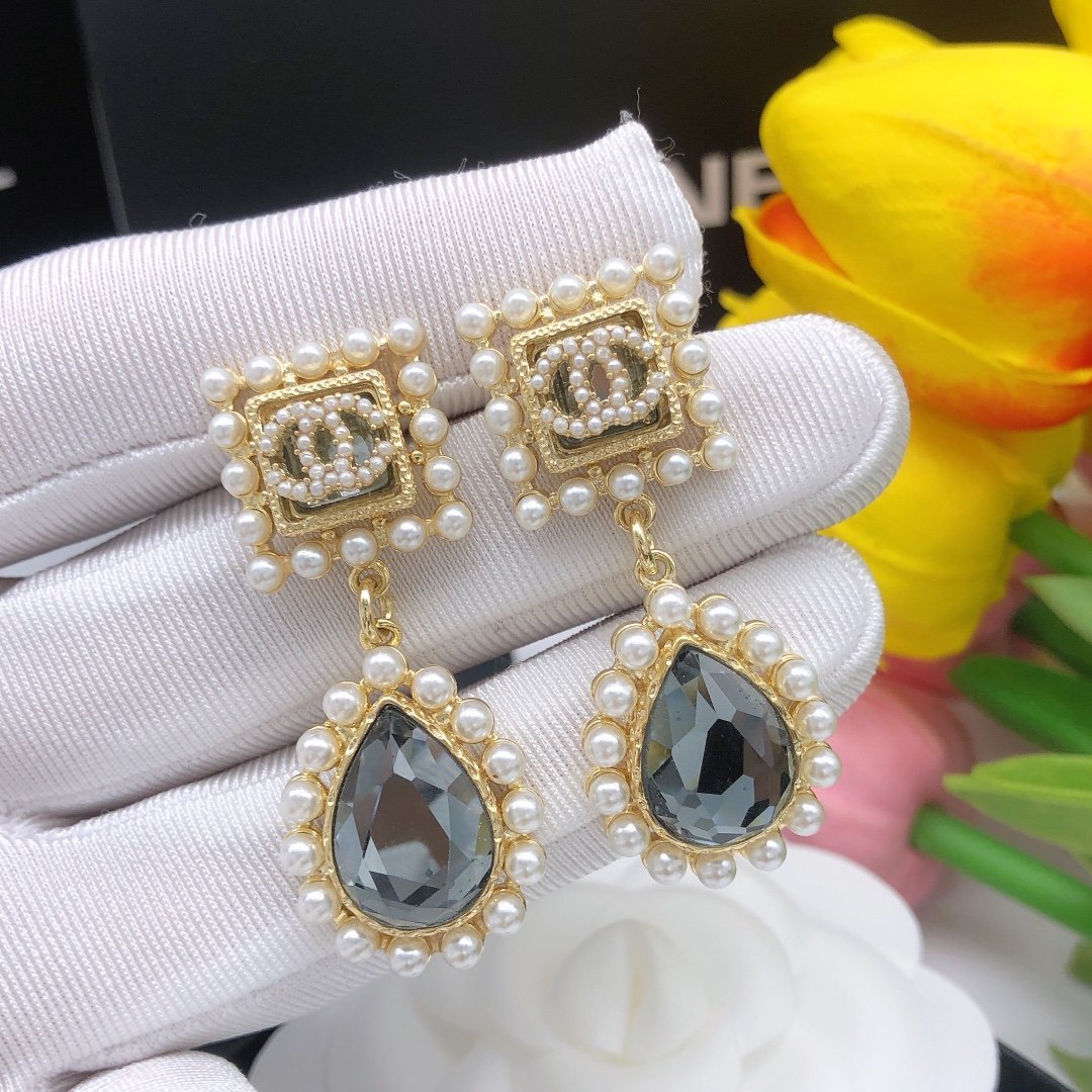 Chanel Earrings - Soul Replicas
