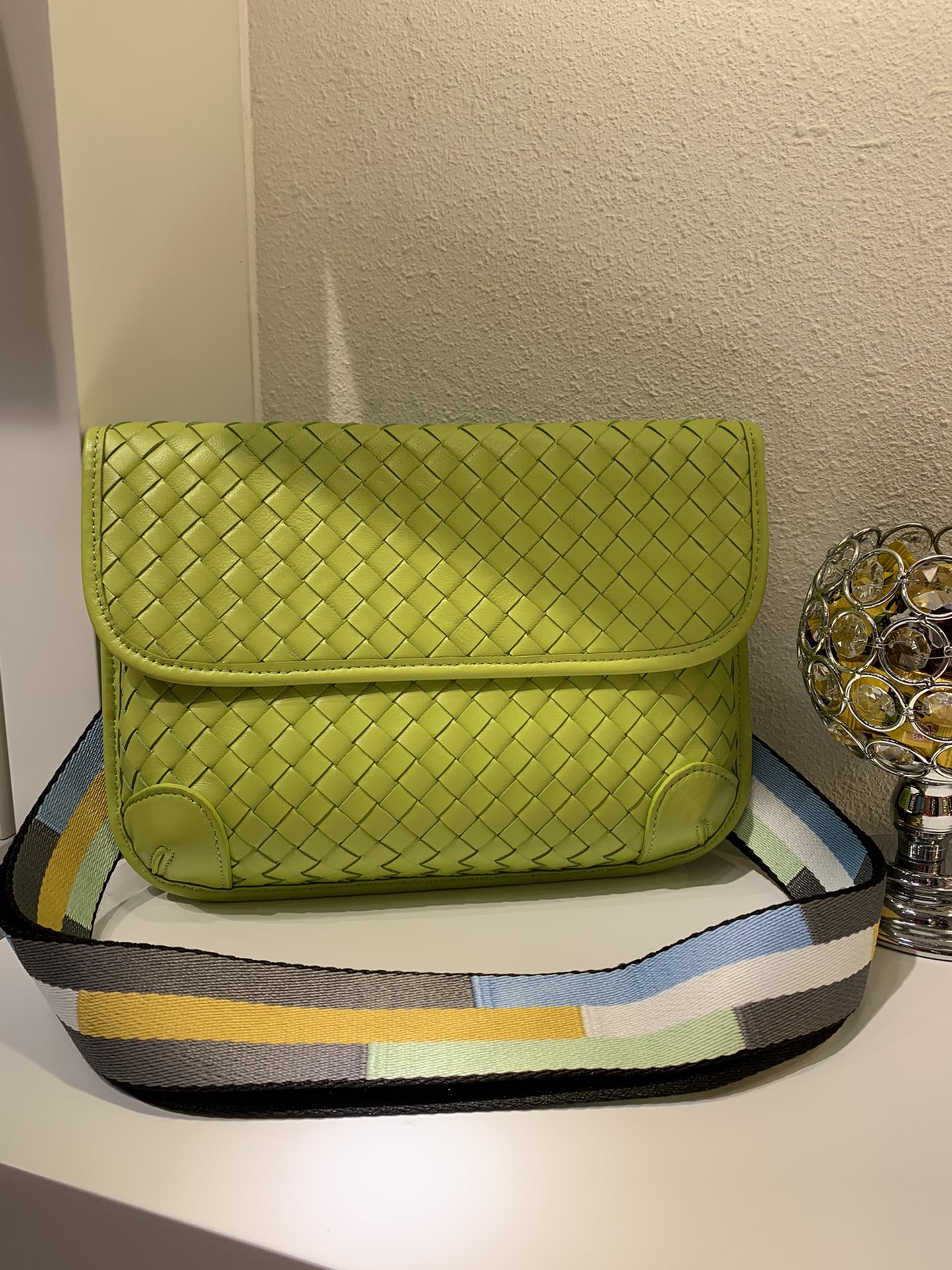 Bottega Veneta Functional Chest Bag Banana Greenleaf. For Women. Women-s Bags 10.2in/26cm - Soul Replicas