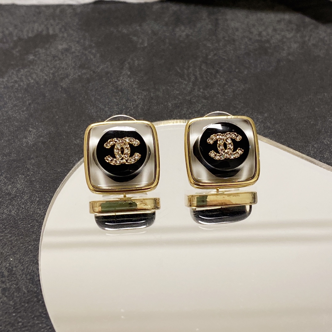 Chanel Earrings - Soul Replicas