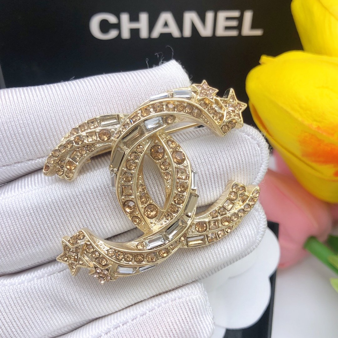 Chanel Brooch - Soul Replicas