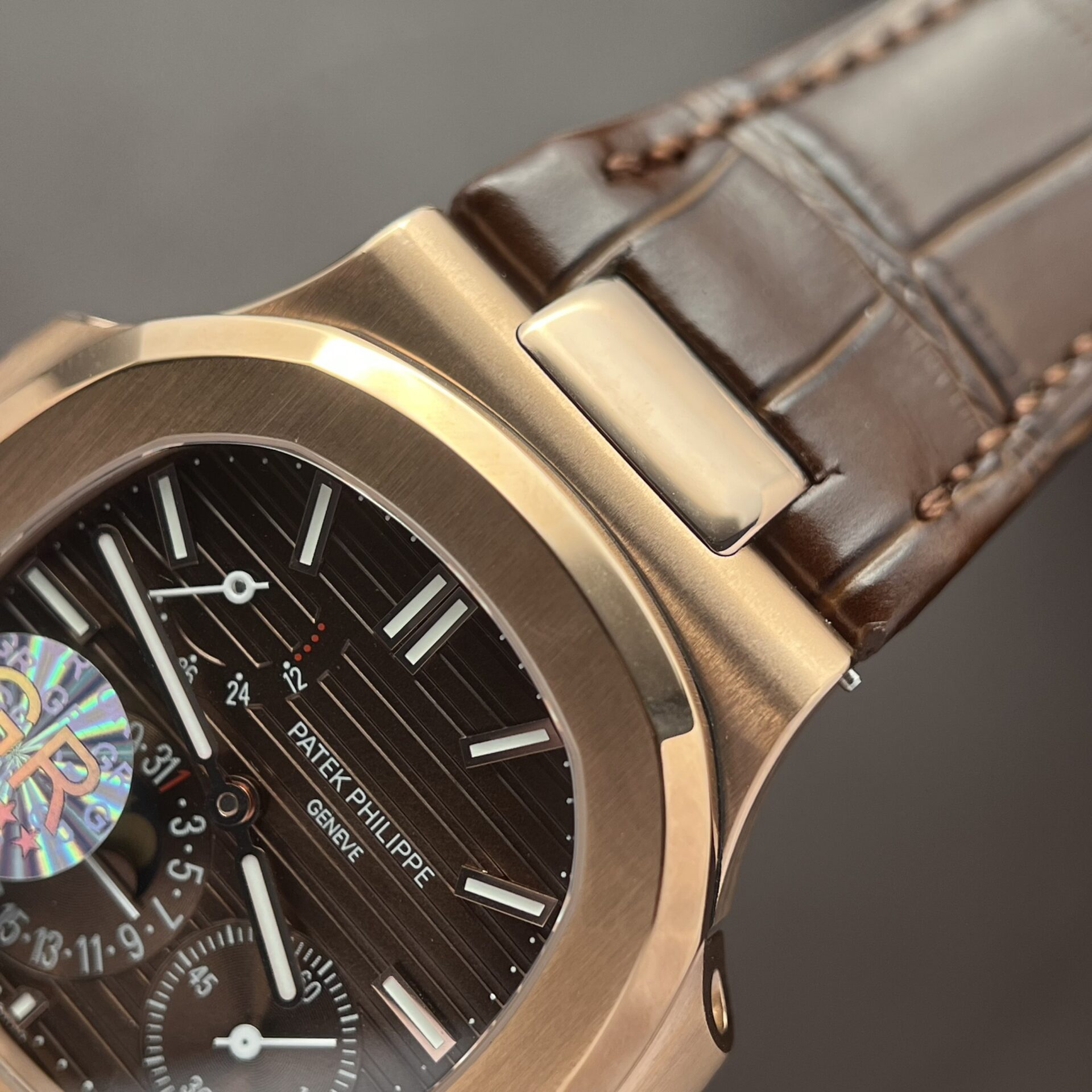 Patek Philippe Nautilus 5712 Replica 11 Watch Chocolate Dial GR Factory 40mm - Soul Replicas