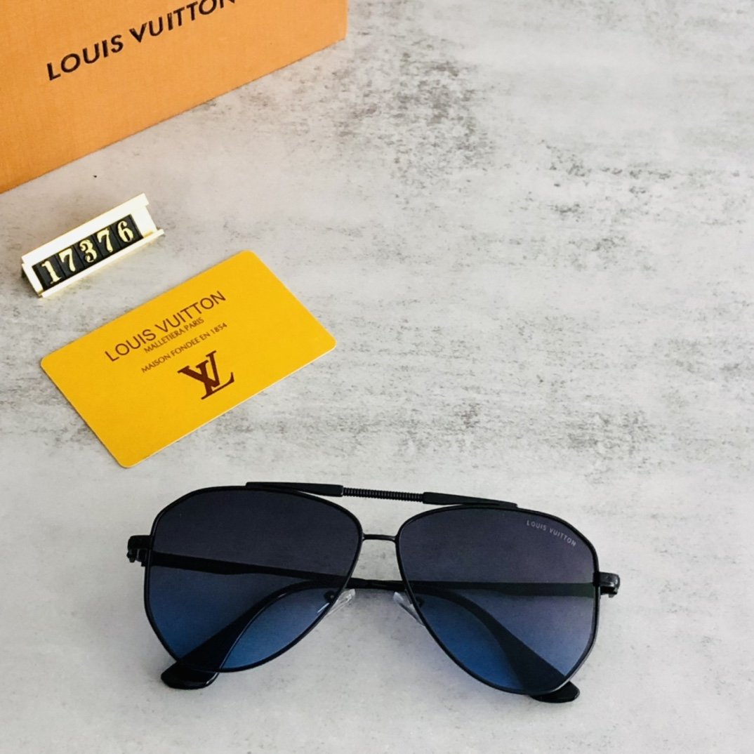 Louis Vuitton Clockwise Sunglasses - Soul Replicas