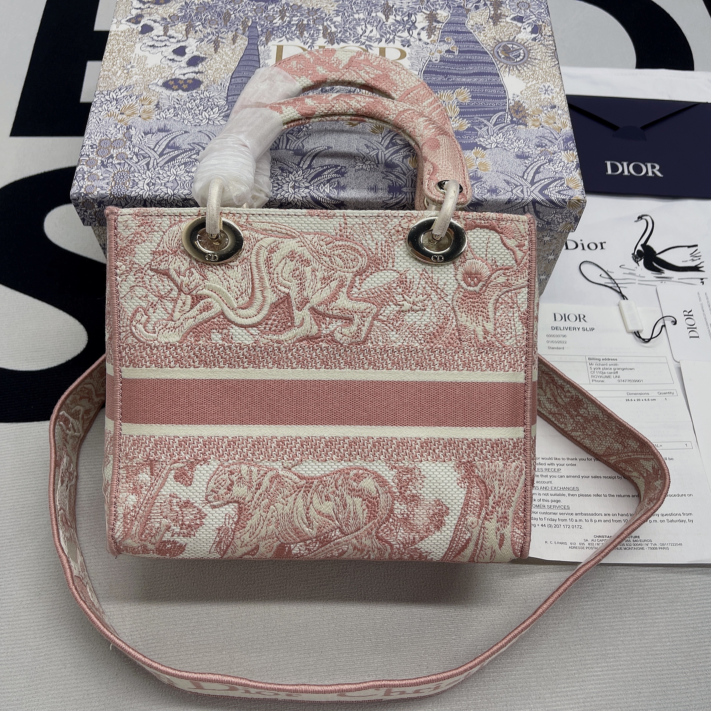 Christian Dior Medium Lady D-Lite Bag Pink. For Women. Women's Handbags 24cm/9.5in CD M0565OTDT_M912 - Soul Replicas