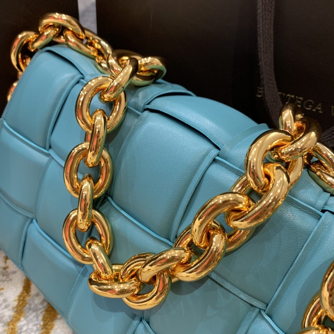 Bottega Veneta Chain Cassette Bag For Women 10.2in/26cm In Light Blue - Soul Replicas