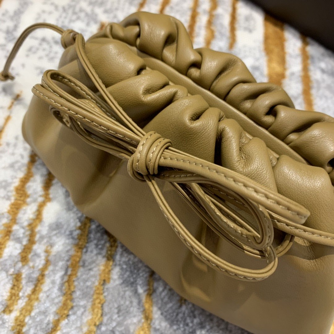 Bottega Veneta Mini Pouch For Women 8.6in/22cm In Brown 585852VCP402618 - Soul Replicas