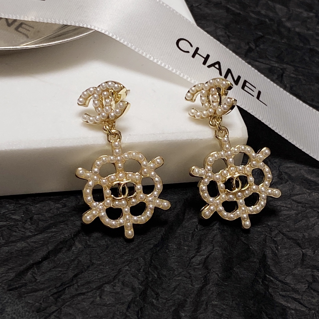 Chanel Earrings - Soul Replicas