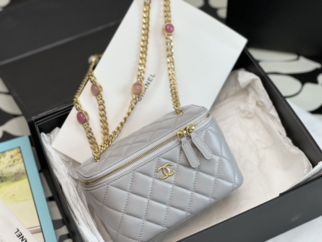 ChanelVanity With Chain Gray For Women. Women-s Bags 6.2in/16cm - Soul Replicas