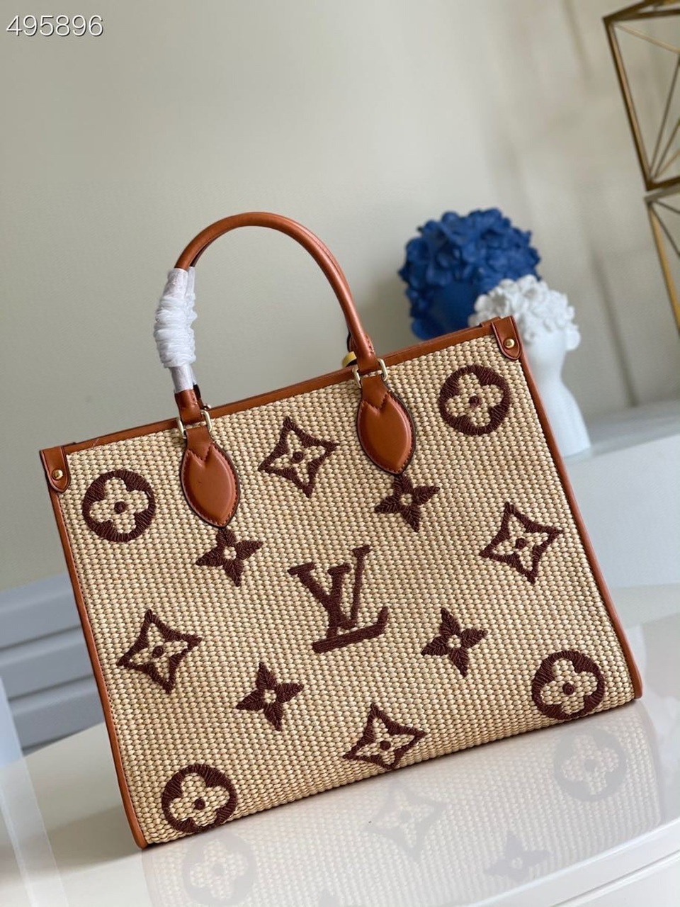 Louis Vuitton OnTheGo MM Tote Bag Monogram Raffia Tan For Women. Women's Handbags. Shoulder Bags 13.8in/35cm LV M57707 - Soul Replicas