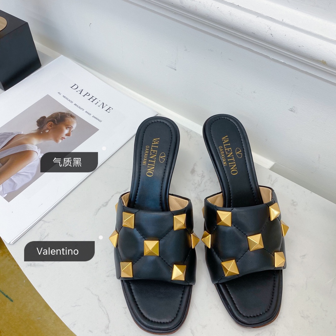 Valentino Garavani Quilted Roman Stud Heeled Sandals Black For Women XW2S0BK3 ZCG0NO - Soul Replicas