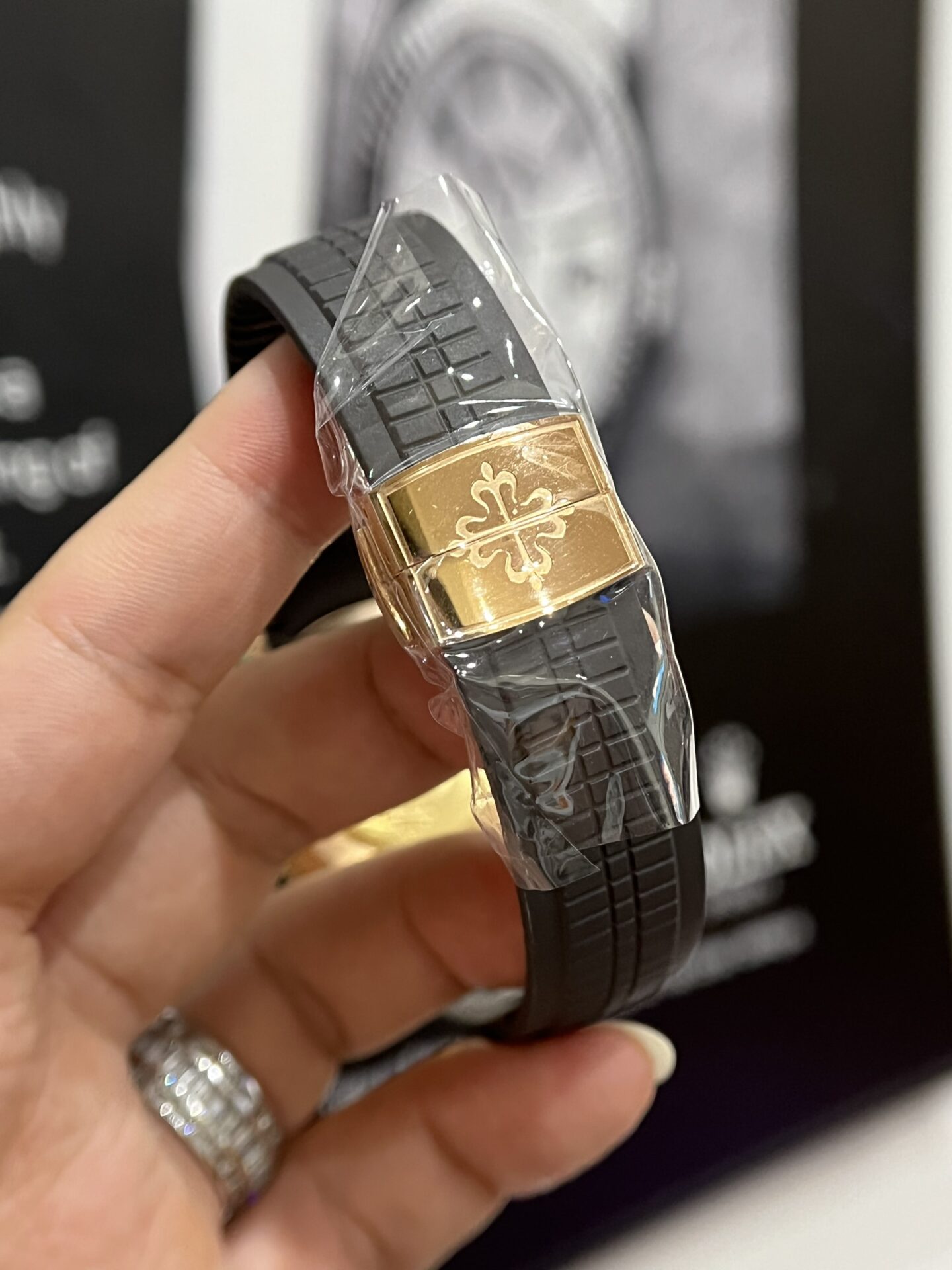 Patek Philippe Aquanaut 5167 Replica Watch Gold Wrapped Chocolate Dial 3K 40mm - Soul Replicas