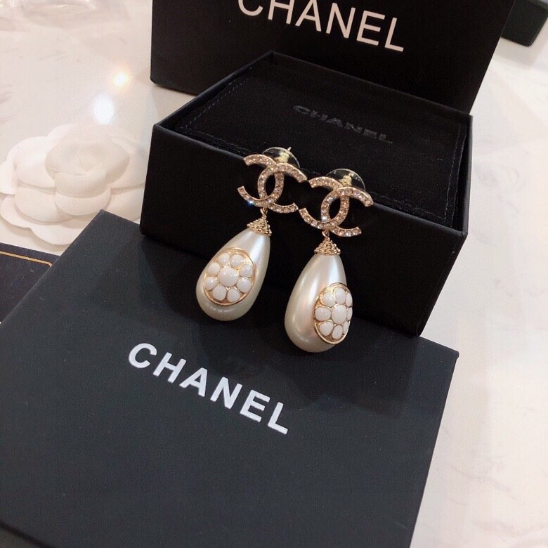 Chanel Earrings - Soul Replicas