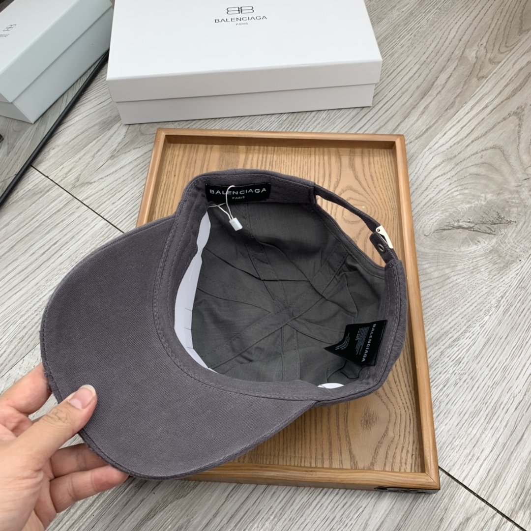 Balenciaga Diagonal Cap In Dark Grey - Soul Replicas