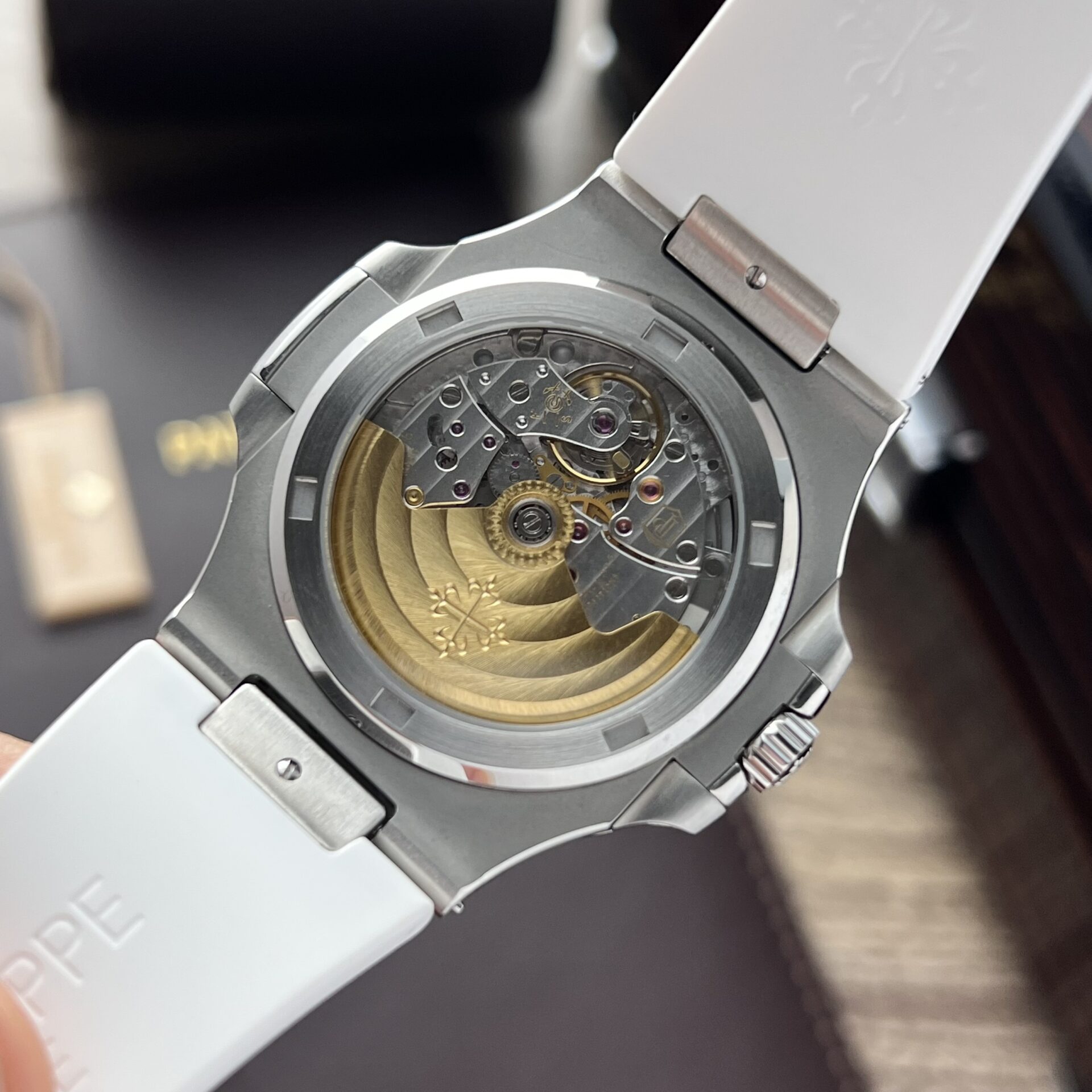 Patek Philippe Nautilus 5711 Best Replica Watch White Rubber Strap 3K Factory 40mm - Soul Replicas