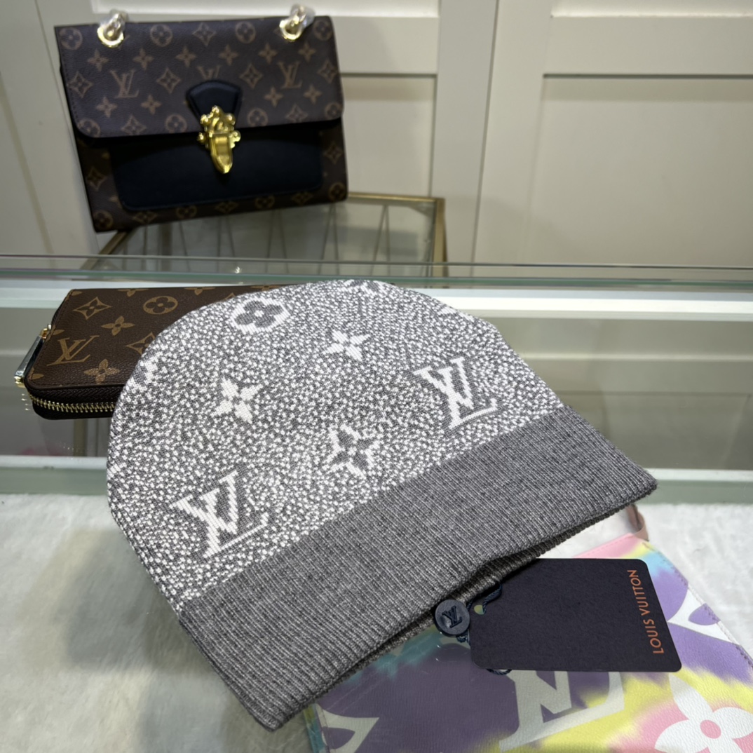 Louis Vuitton Beanie In Grey LV Headwear - Soul Replicas
