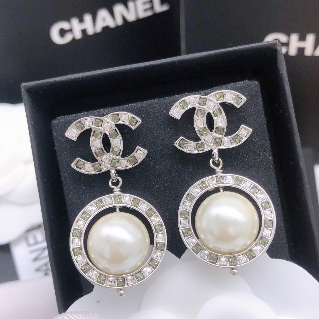 Chanel Earrings - Soul Replicas