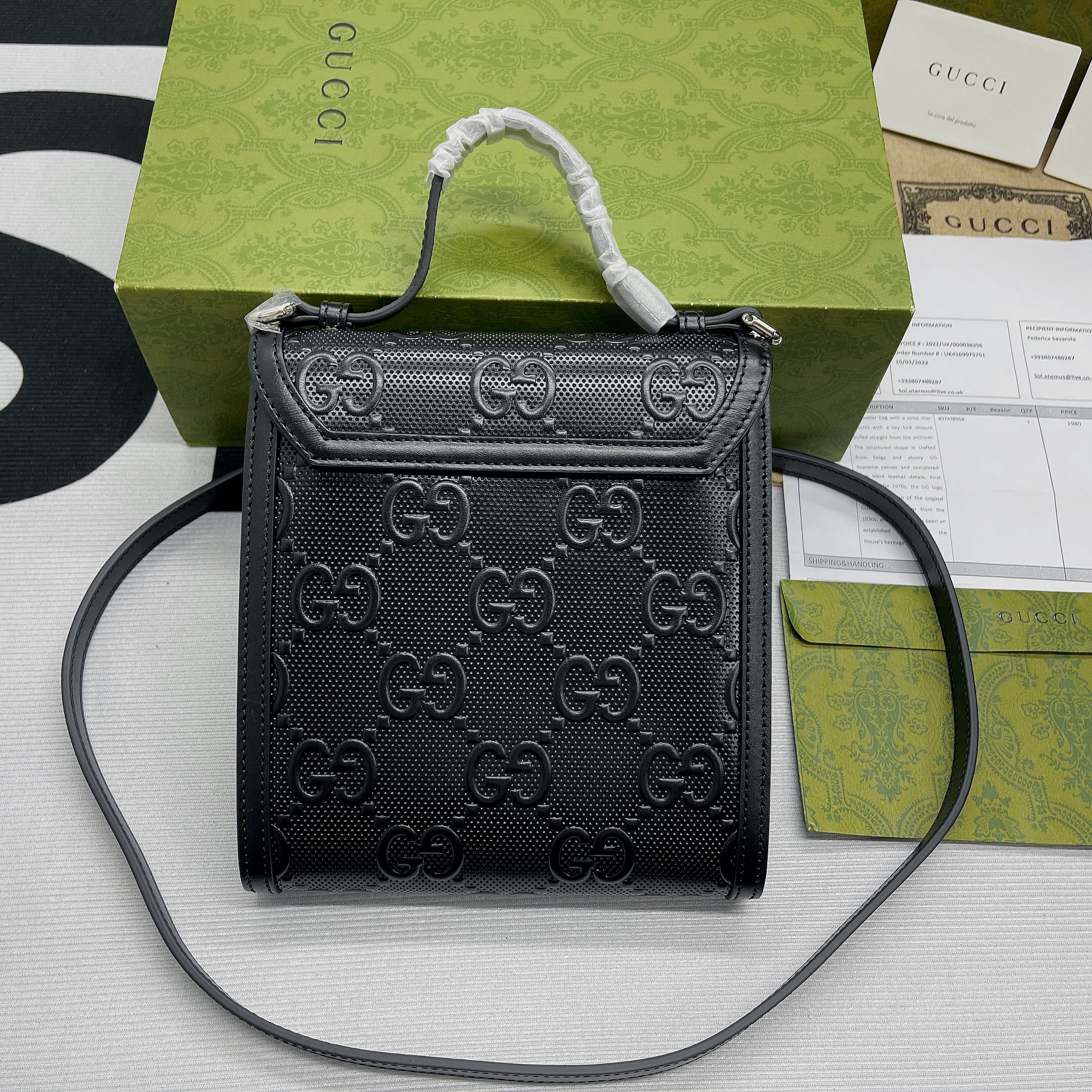 Gucci Embossed Messenger Bag Black Gucci Embossed For Men 8.1in/20.5cm Gucci 625782 1W3AN 1000465 - Soul Replicas