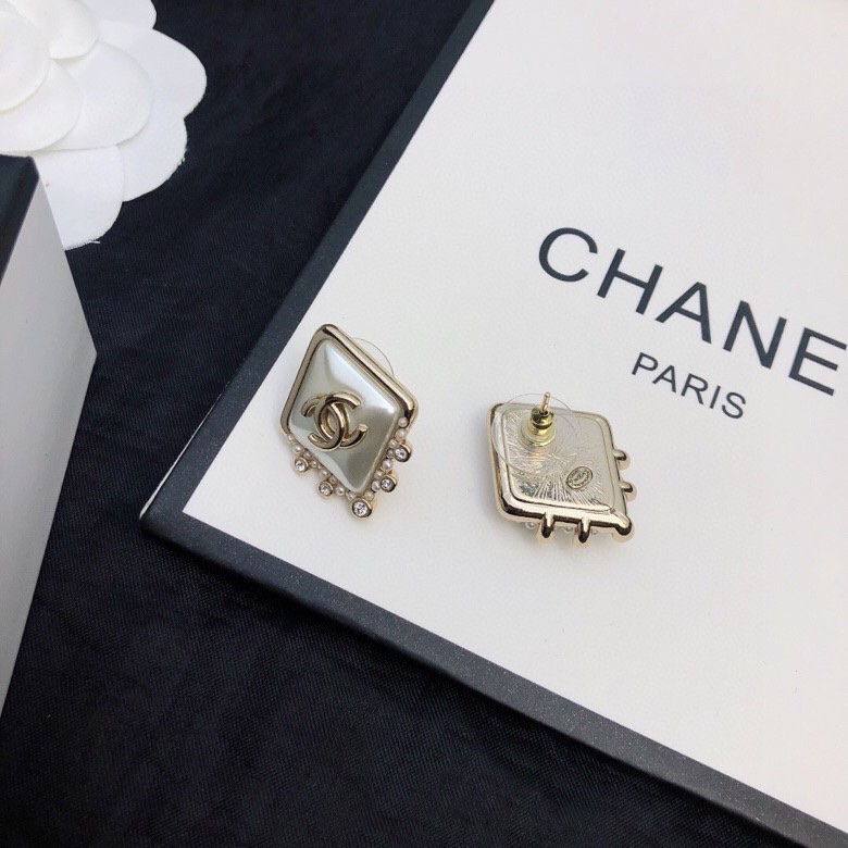 Chanel Earrings - Soul Replicas