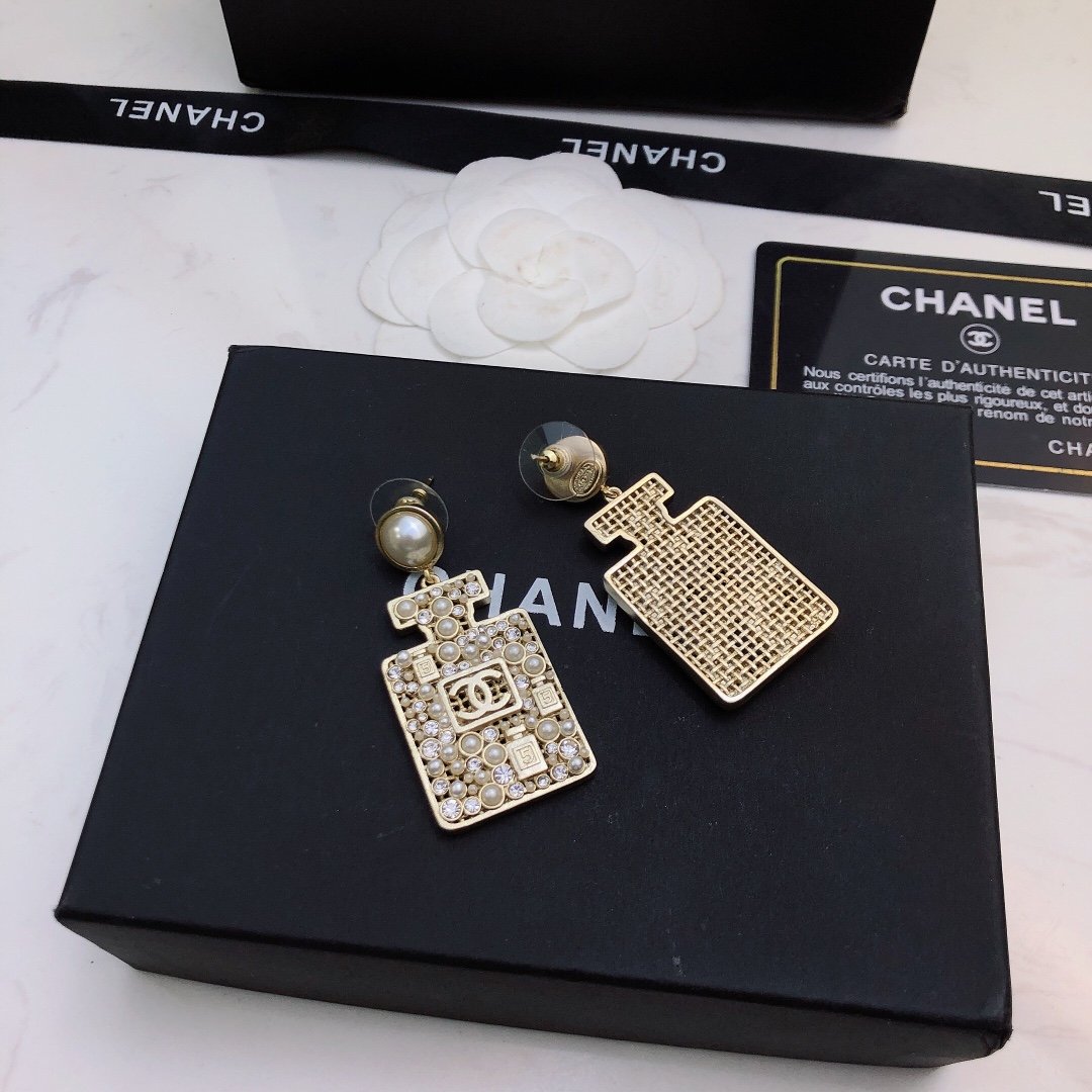 Chanel Earrings - Soul Replicas