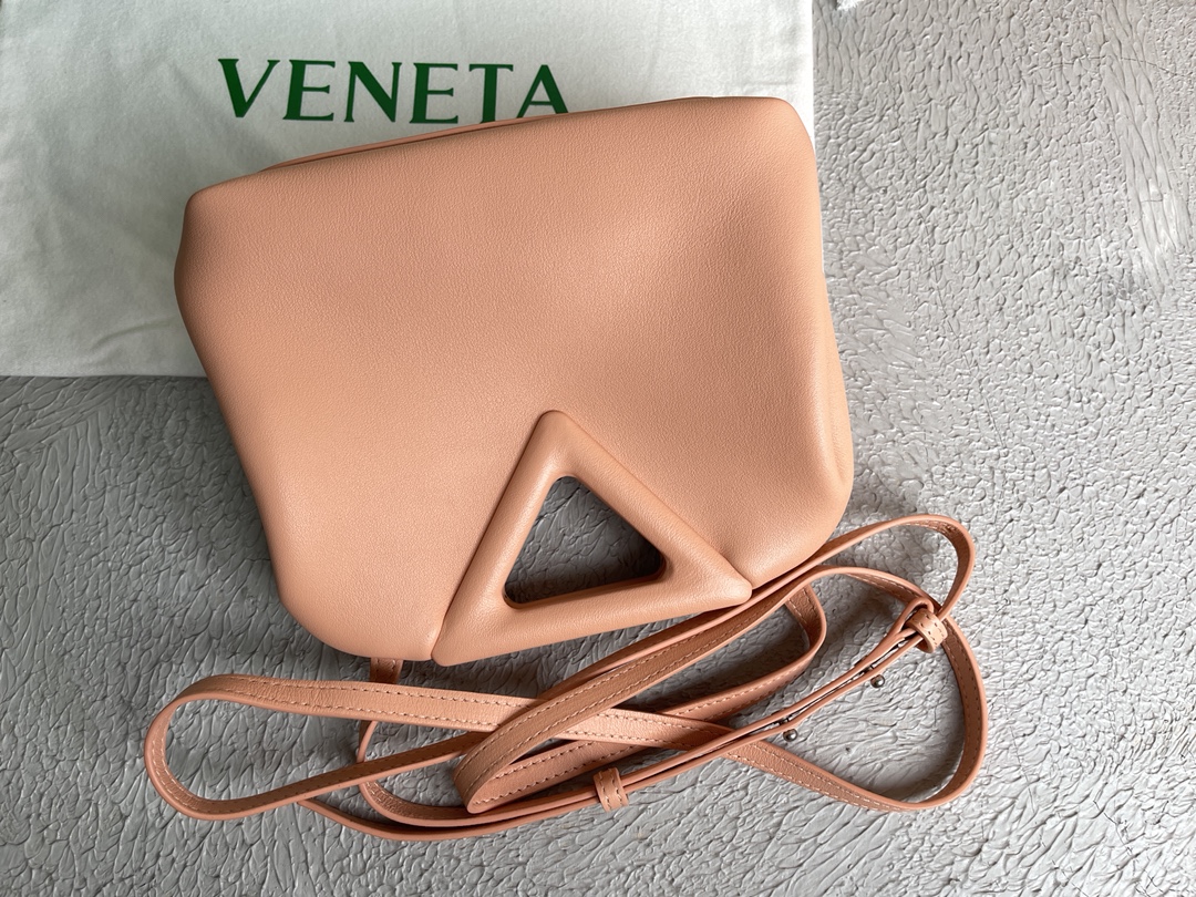 Bottega Veneta Point Pink. For Women. Women's Bags 8.6in/22cm - Soul Replicas