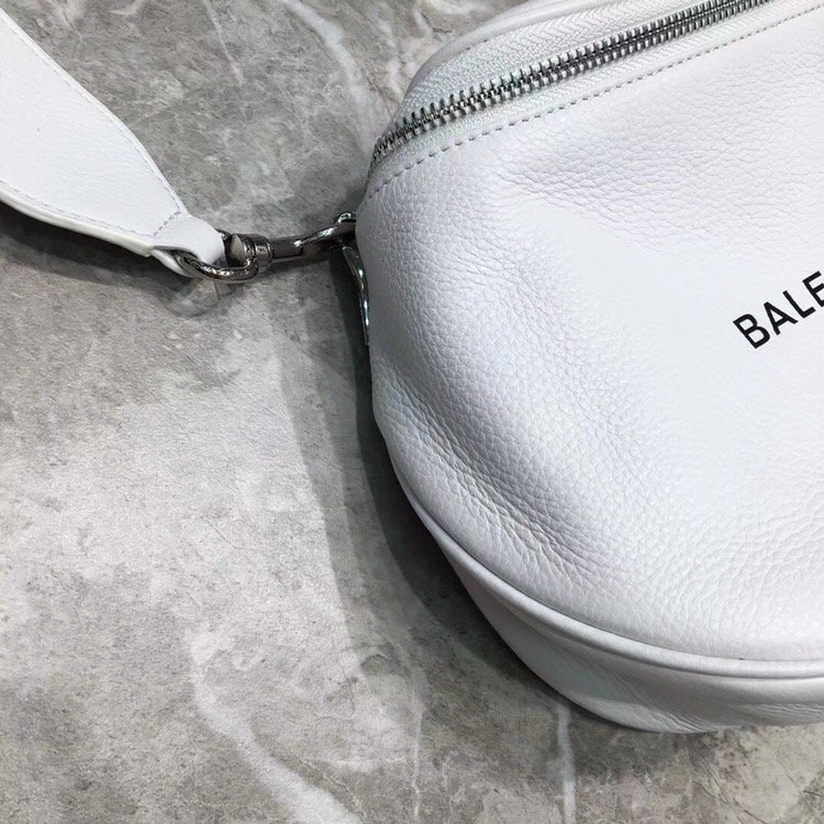 Balenciaga Sling Bag In White. For Women. Women-s Bags 9.1in/23cm - Soul Replicas